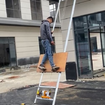 Installation de porte de fenêtre équipement de levage mobile 18 m